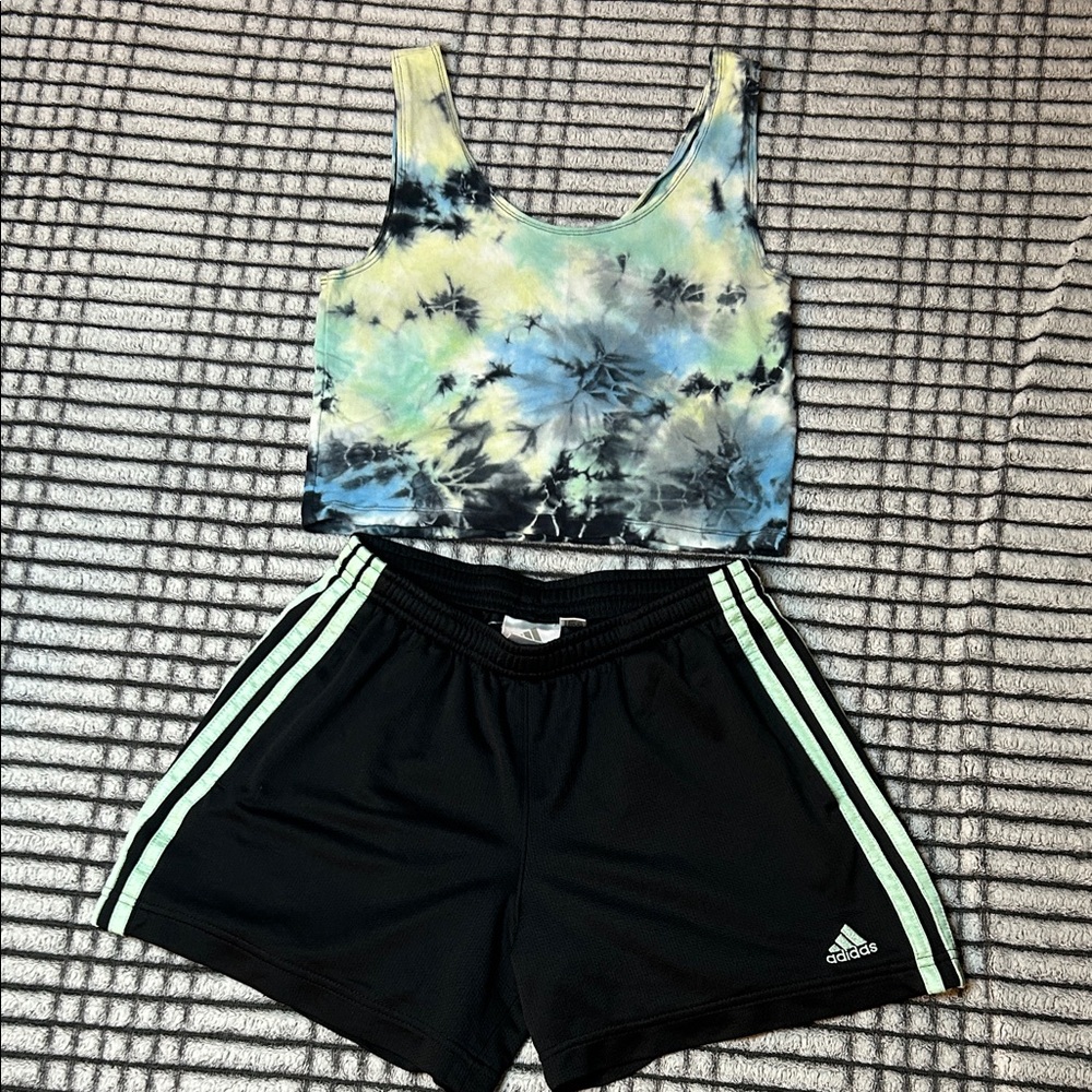 Junior’s Adidas Shorts & VS PINK Tank Workout Set (S)